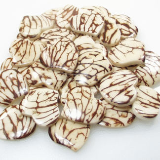 Accesorio tagua "naya" Corazón curvado mármol