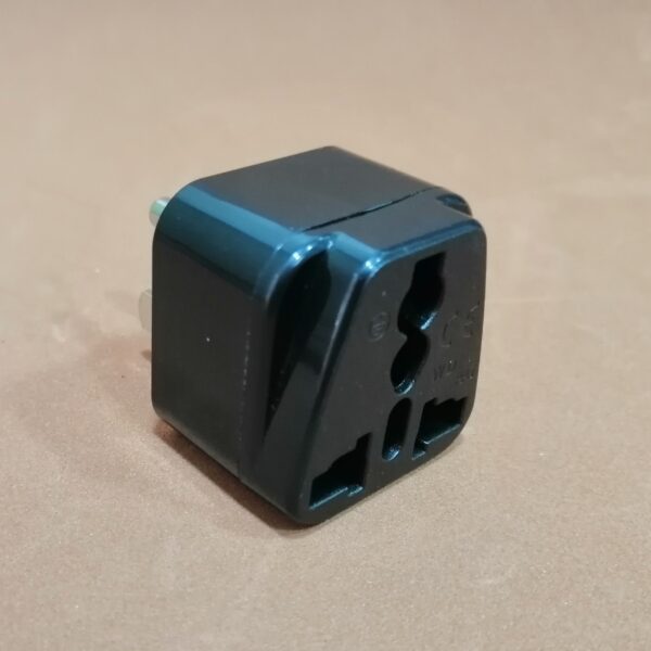 Adaptador de tres patas c/nrg 100A/250V CE - Image 2