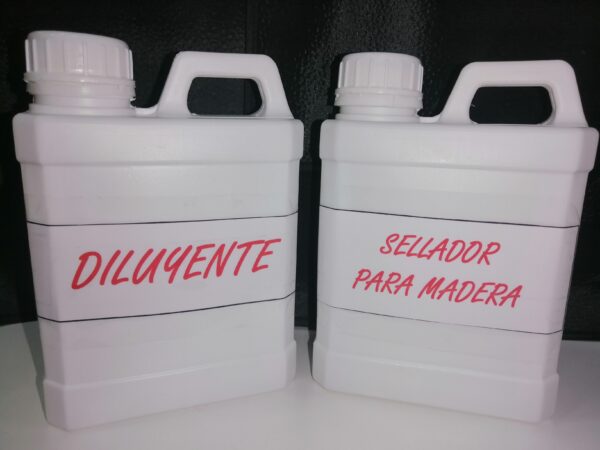 Envase  plástico soplado blt/rosca c/tapón (vacíos) 1000C3