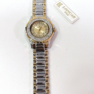 Reloj dorado con plateado